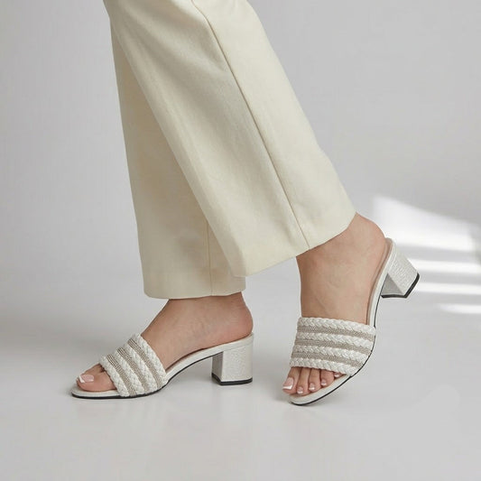 Rhinestone braided Slipper - White