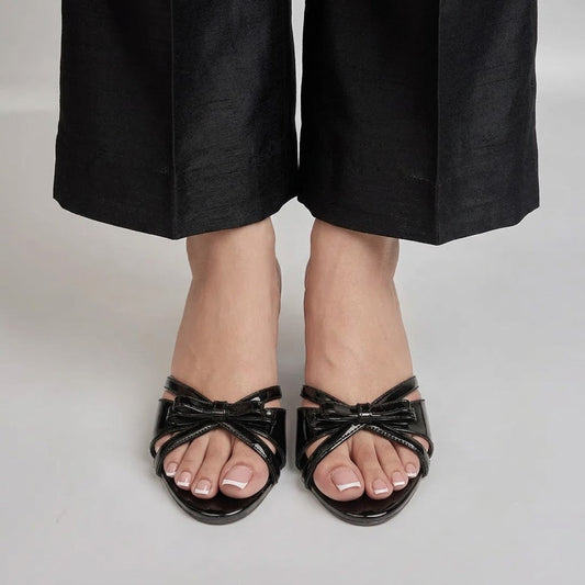 Bow Knot Patent Block Heel - Black
