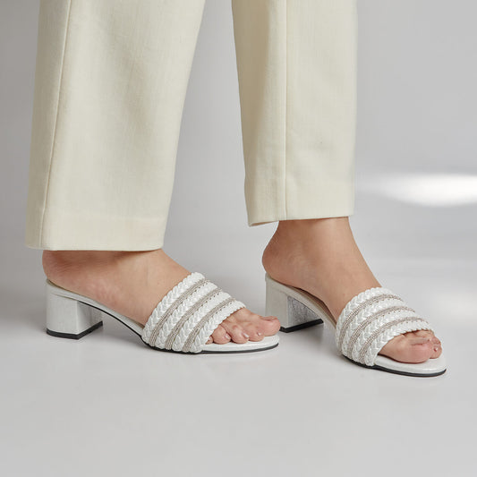 Rhinestone braided Slipper - White