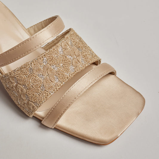 Nooriya Block Heels - Gold