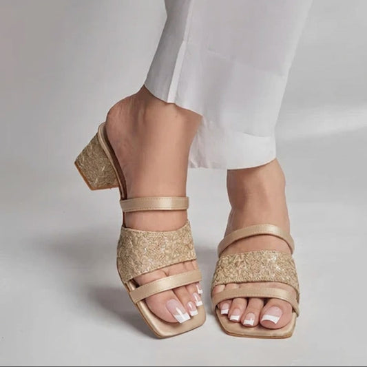 Nooriya Block Heels - Gold