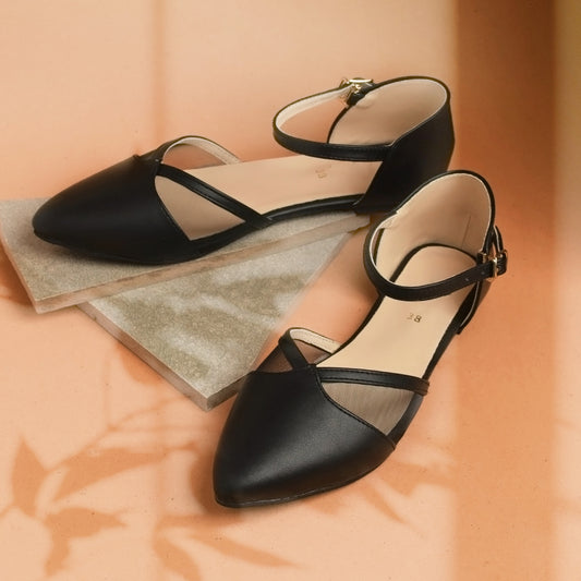 Pointed Net Sandal - Black