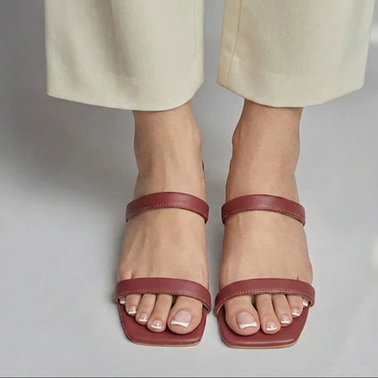 Elegancia Heel - Maroon