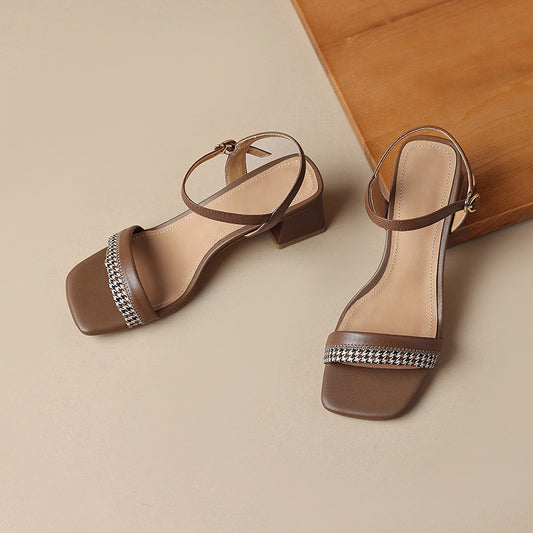Contrast Sandal - Brown