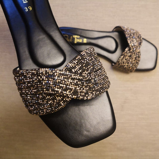 Rhinestone Twisted Slides - Black