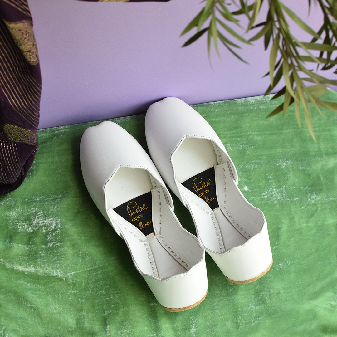 Nawabi Jutti- White – Pastel Toes
